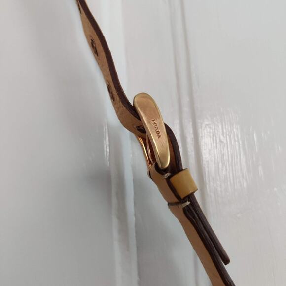 Vintage Authentic Prada Camel Leather Shoulder Bag - Picture 4 of 8